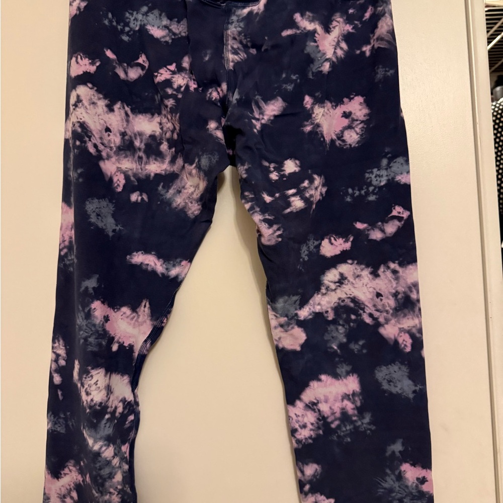 Lululemon Athletica Pink and Blue Tie-Dye Leggings